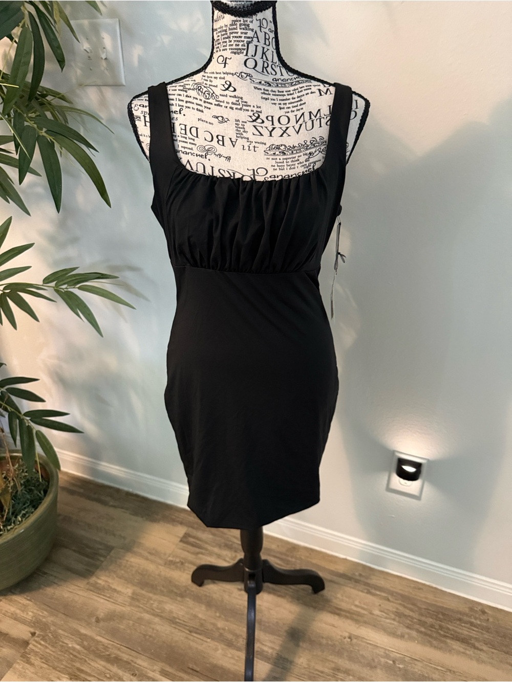 iris Black Sleeveless Ruched Bust Mini Dress